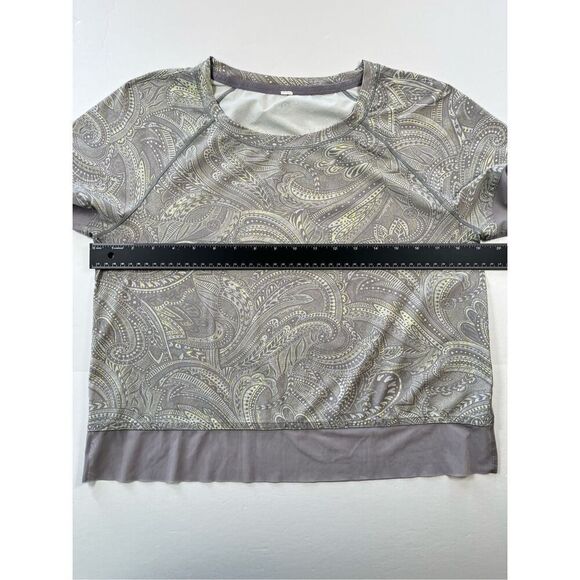 Lululemon Stripe In Stride Short Sleeve In Spirit Multi Mesh Detail Size 8 EUC - Picture 5 of 6